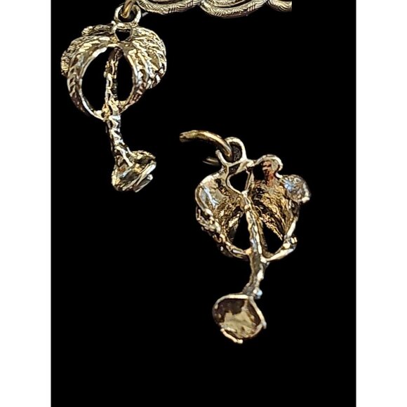 Vintage MONET 7" Sterling Silver 925 Charm Bracelet With 13 Charms Travel THEMED - Picture 11 of 16